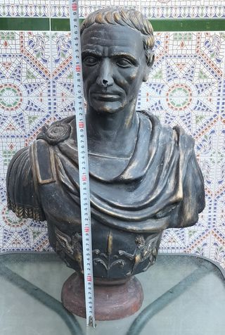 Busto romano terracota Julio César