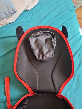 Mochila rigida