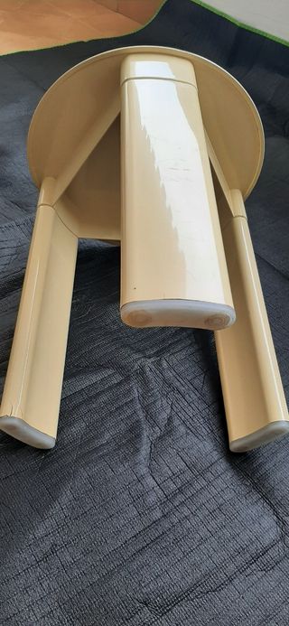 Sgabello Gedy anni 80 design Olaf V.