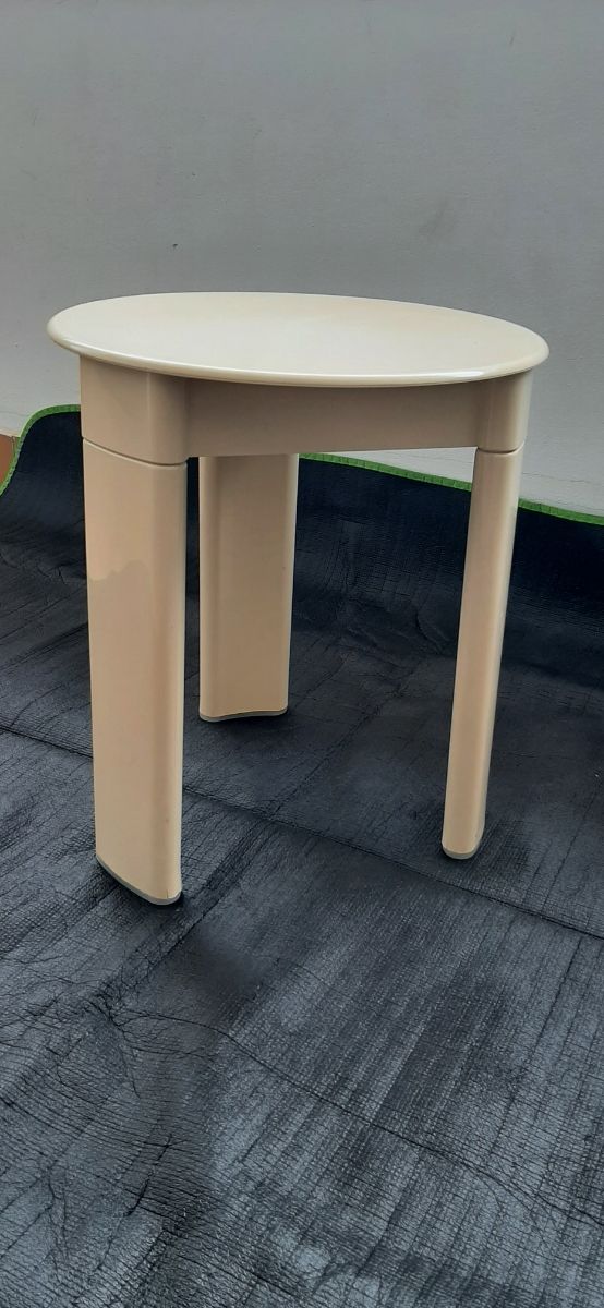 Sgabello Gedy anni 80 design Olaf V.