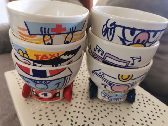 Tazze collezione con ruote