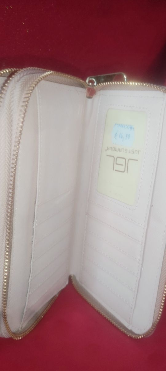 Portafoglio colore rosa cipria