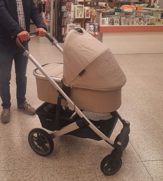 Cochecito y capazo bebé uppababy cruz