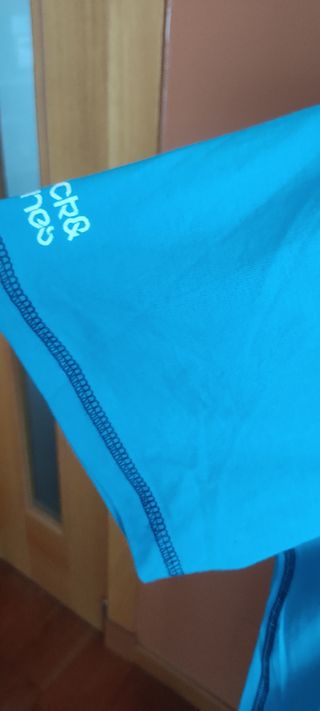 Camiseta de hombre azul,talla L