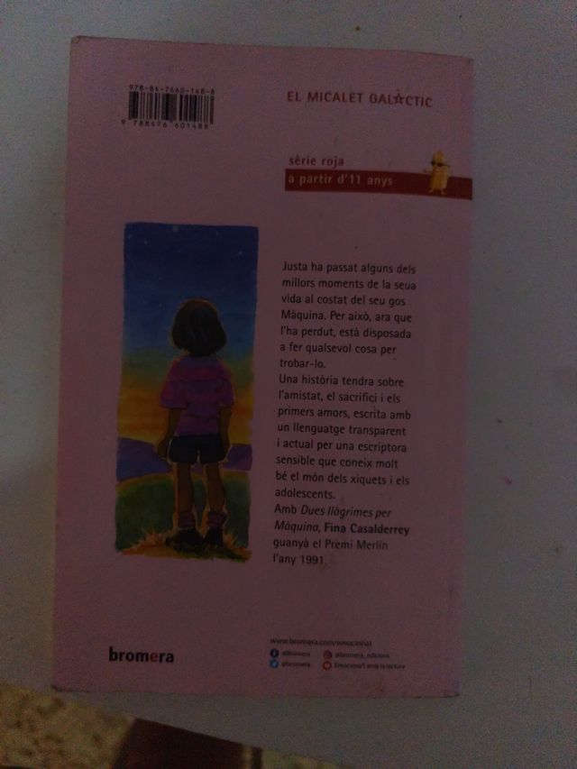 Libro de lectura tapa blanda