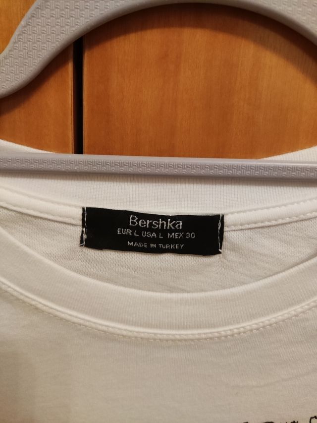 Camiseta Bershka gatitos
