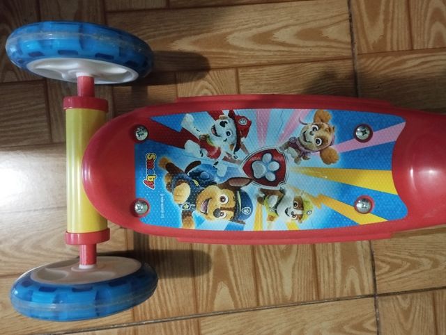 Patinete patrulla canina