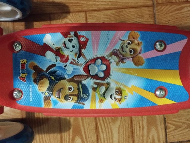 Patinete patrulla canina