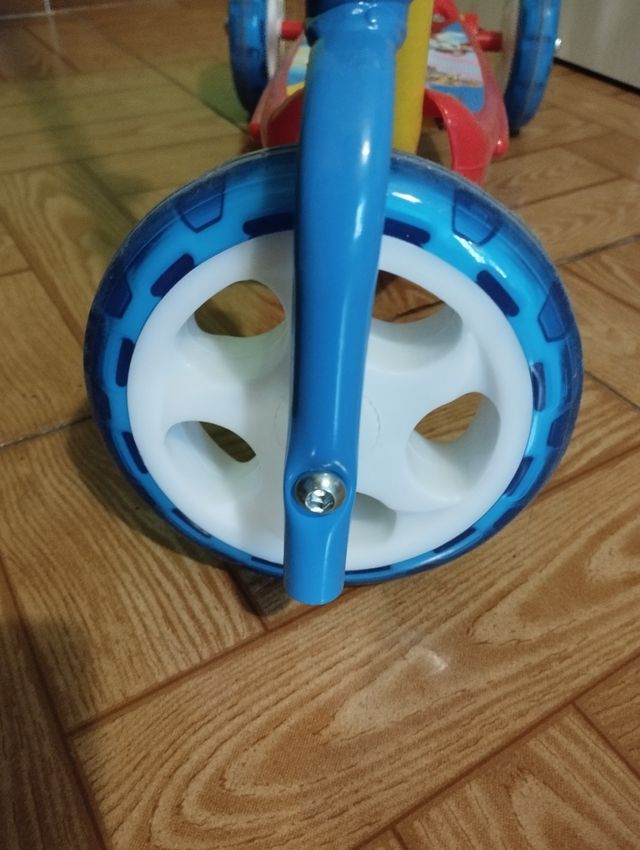 Patinete patrulla canina