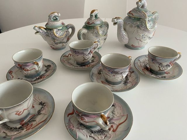 Juego de té hecho en japón