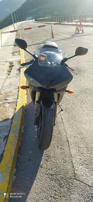Yamaha R6