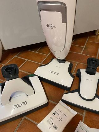 Folletto VK220  con accessori