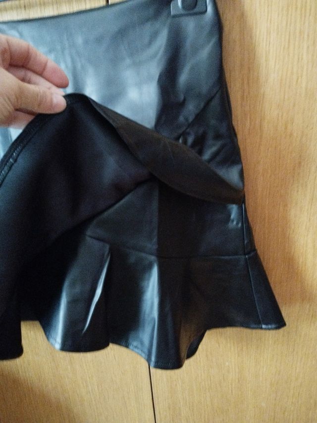 FALDA NEGRA TALLA S 36 SHEIN
