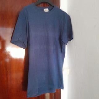Camiseta azul talla S normal fit manga corta