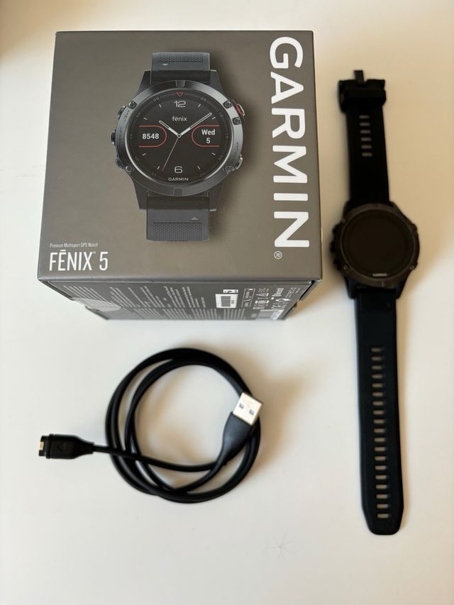GARMIN FENIX 5
