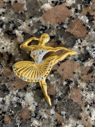 Spilla anni 70-80 metallo dorato Spilla anni 70-80