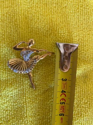 Spilla anni 70-80 metallo dorato Spilla anni 70-80