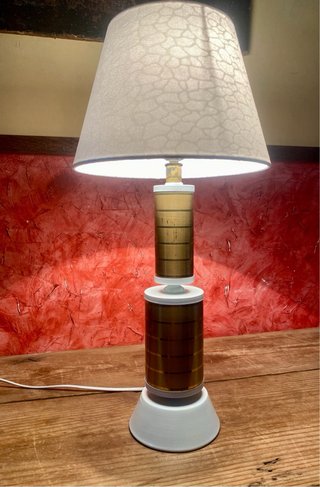 Lampara Vintage de mesa Mid-Century.