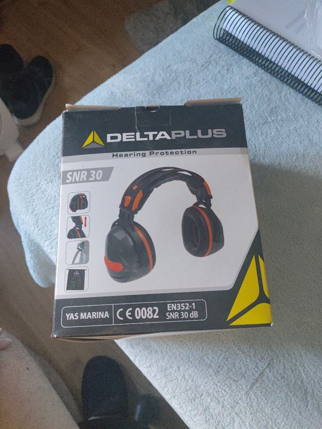 Protector sonido deltaplus nuevo