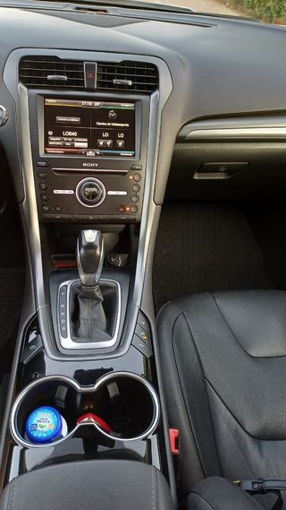 Ford Mondeo Vignale 2016