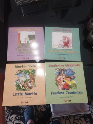 4 CUENTOS EN EUSKARA E INGLES.