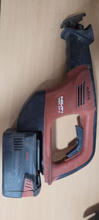 Sierra de sable Hilti 