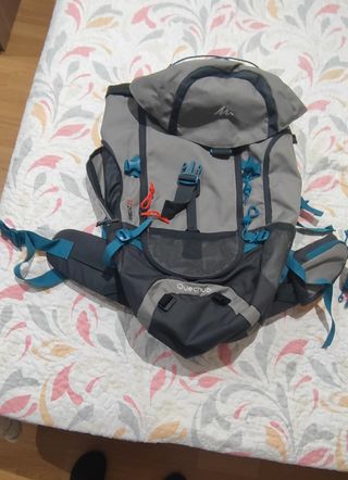 Mochila de Montaña nueva 