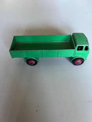 Maqueta camion antiguo Dinky Toys