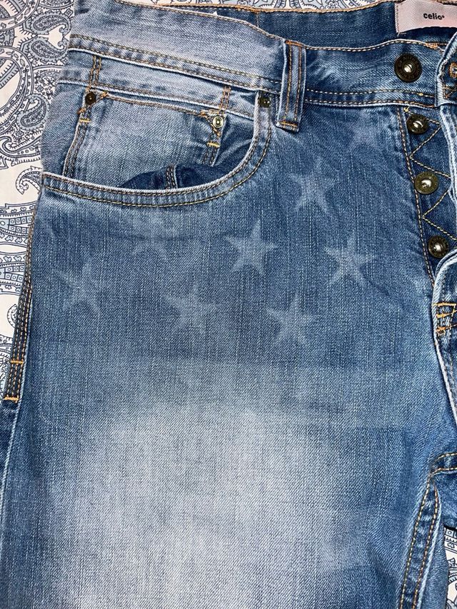 Vaquero corto hombre