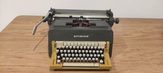 MAQUINA ESCRIBIR OLIVETTI LÍNEA 98