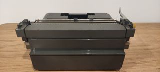 MAQUINA ESCRIBIR OLIVETTI LÍNEA 98