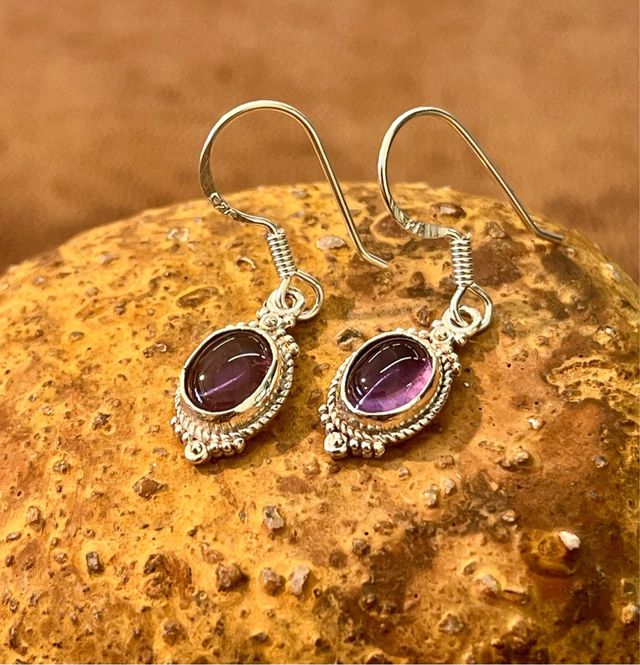 Pendientes de plata con piedra amatista