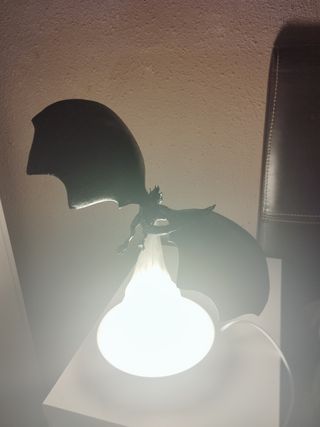 Lampara de mesa dragón. ULTIMA UNIDAD