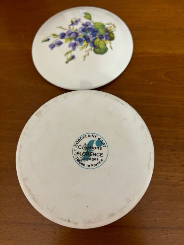 Scatola in porcellana