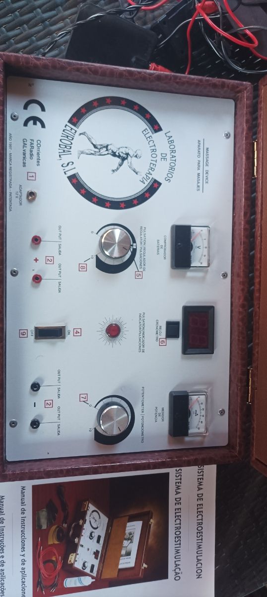 APARATO DE ELECTROTERAPIA U ELECTROESTIMULACION