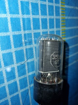 Valvula 35L6gt radio antigua de valvulas
