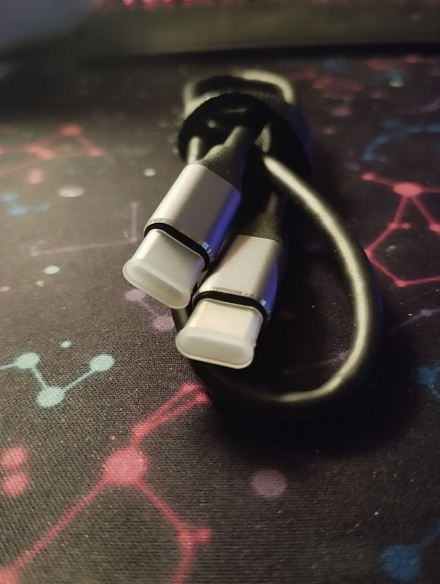 🔌 Cables USB-C a USB-C y USB a USB-C