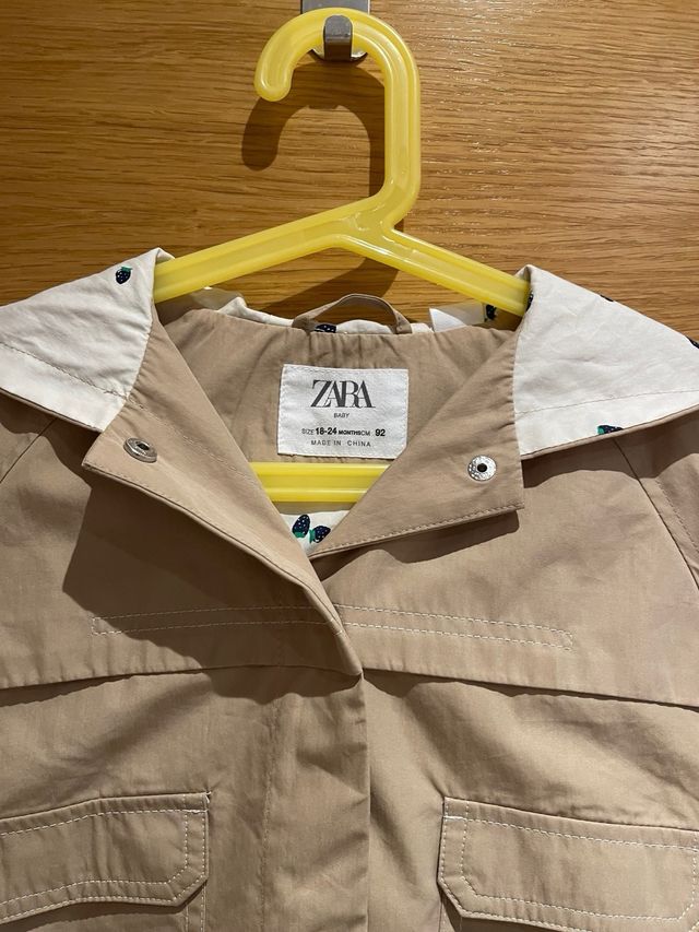Capa - gabardina Zara