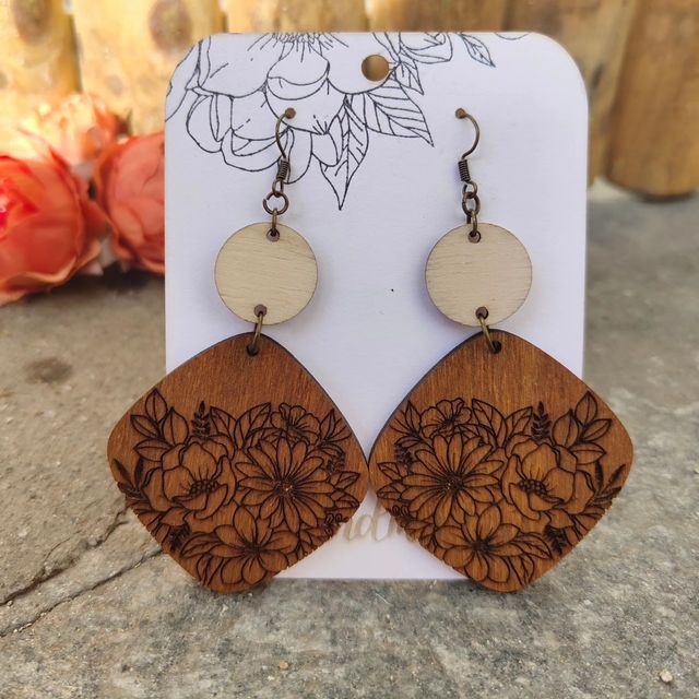 Orecchini in legno