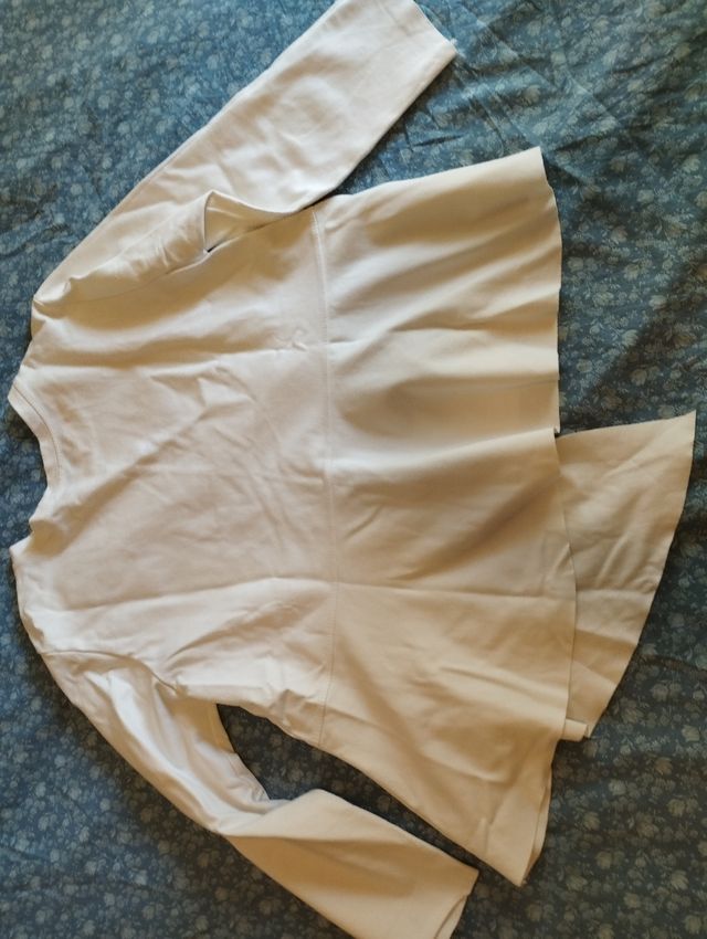 Maglietta asimmetrica tg. unica