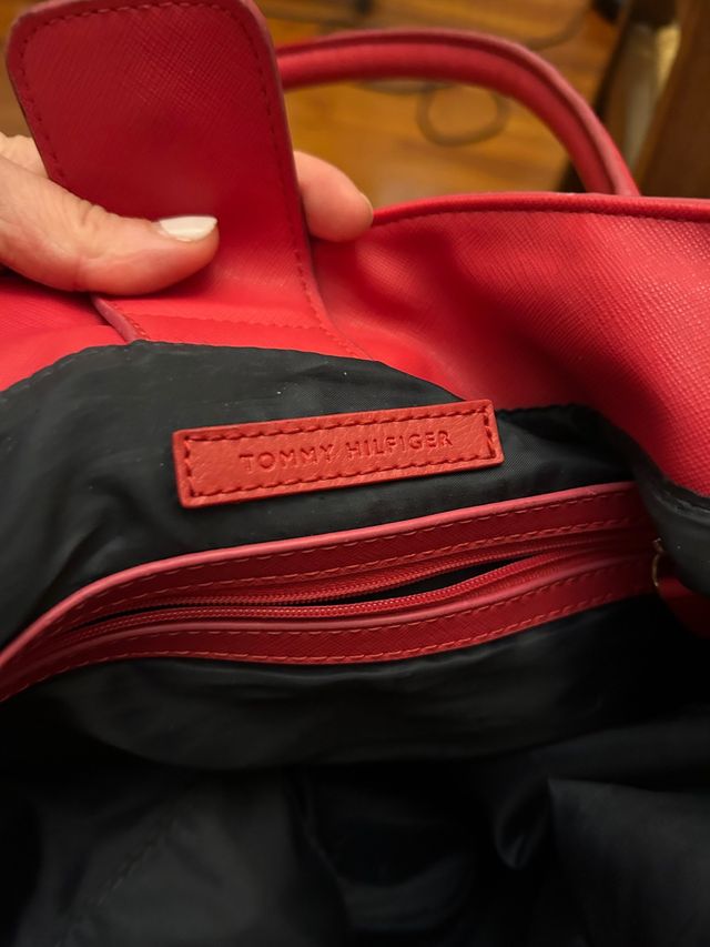 Borsa fucsia Tommy Hilfiger