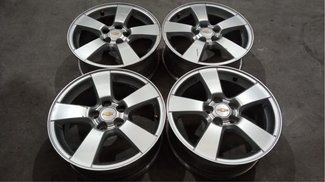 Llantas aluminio en 16 pulgadas Chevrolet Cruze