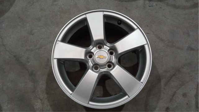 Llantas aluminio en 16 pulgadas Chevrolet Cruze