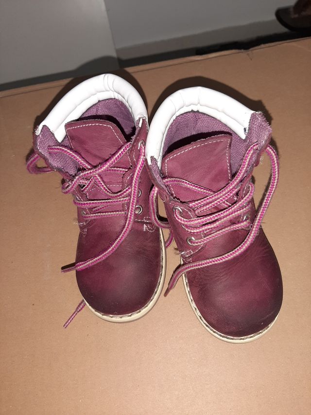 Stivali con lacci bimba