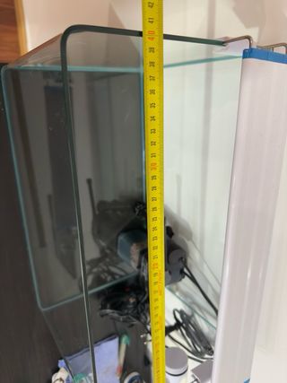 Acuario 24L con todo, vidrio curvo