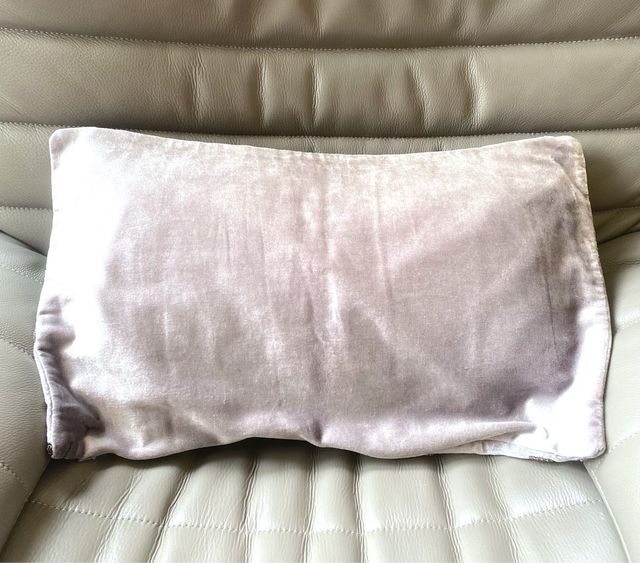 Funda cojín pailletes Zara Home