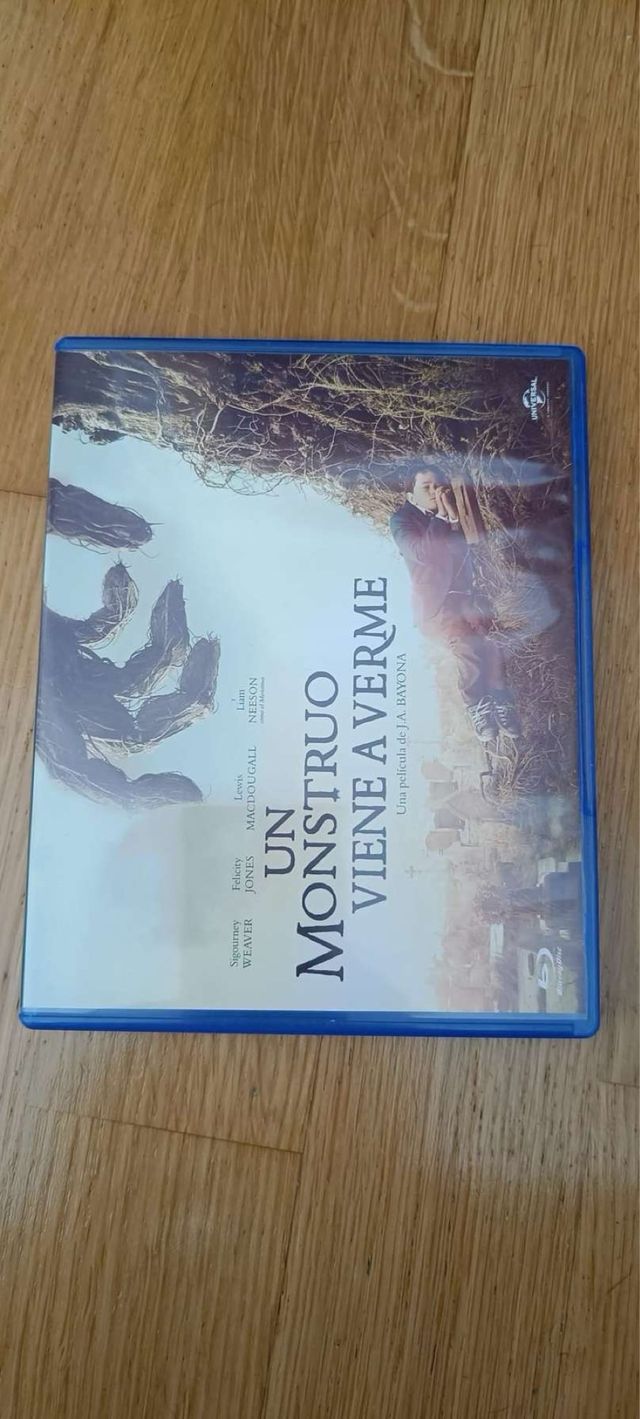 Un montruo viene a verme - Bluray