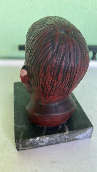 PISAPAPELES BUSTO ROJO