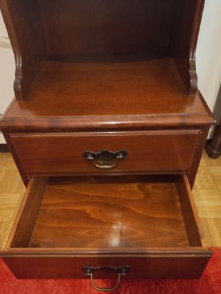 Letto + comodino in noce artigianale