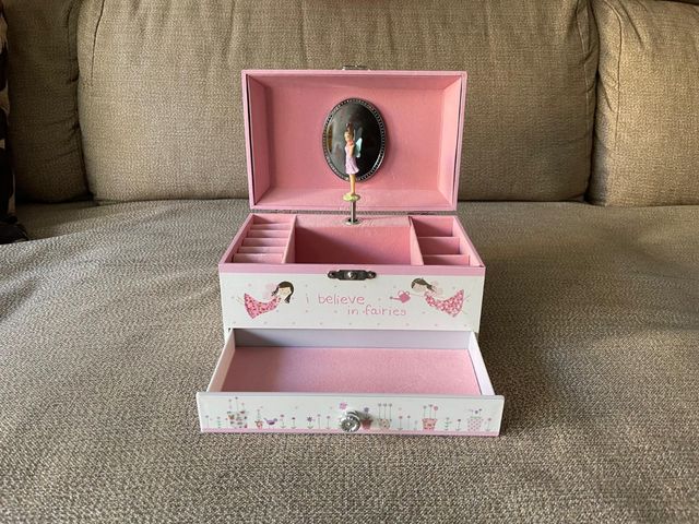 Caja de musica de hadas